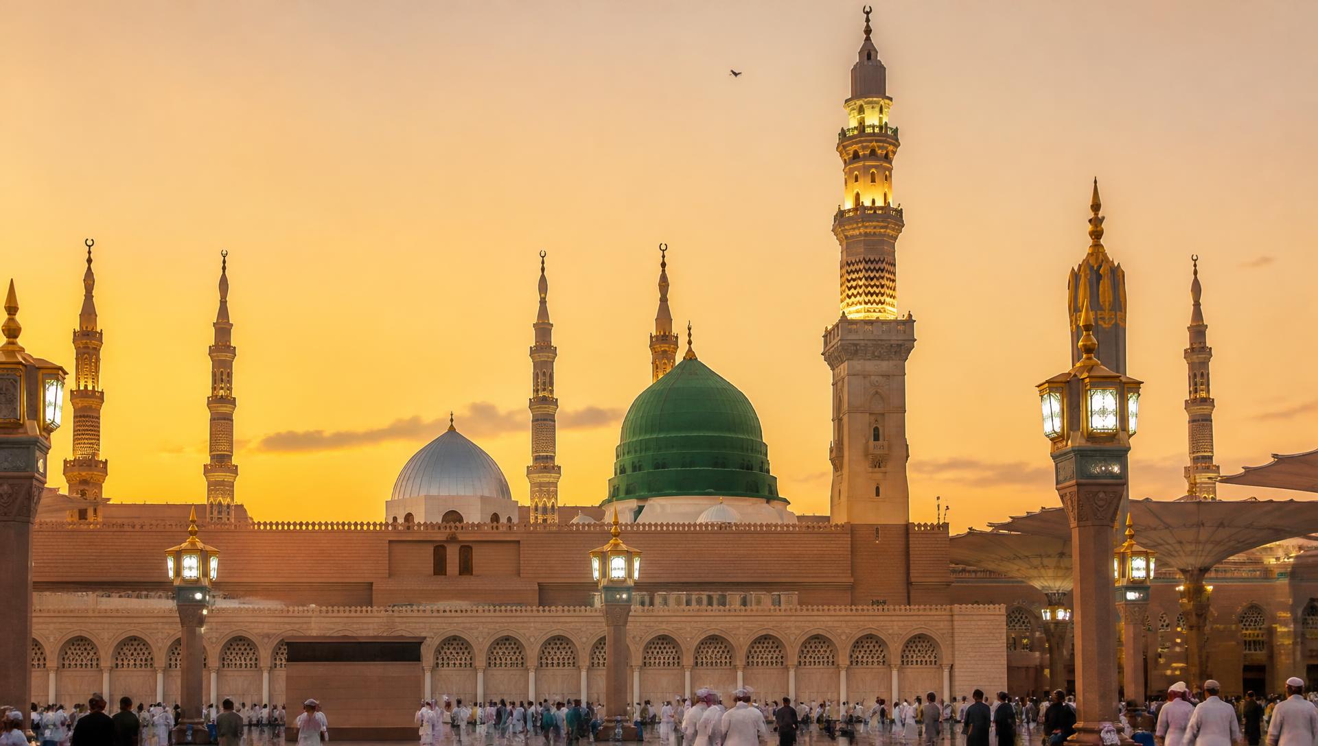 Hotel near Masjid an-Nabawi in Madinah
